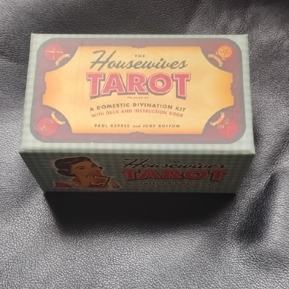 Housewives Tarot Deck -NEW A  Domestic Divination Kit w Deck & Instruction Book